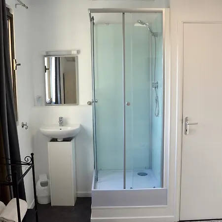 Hotel Le Pavillon De L'aero - Versailles - Cyr L'ecole Solution Entreprises 3*