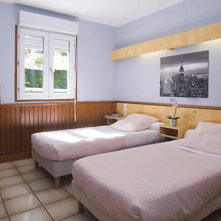 Hotel Le Pavillon De L'aero - Versailles - Cyr L'ecole Solution Entreprises 3*