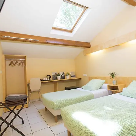 Hotel Le Pavillon De L'aero - Versailles - Cyr L'ecole Solution Entreprises 3*